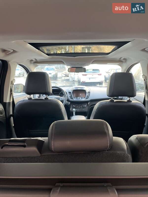 Внедорожник / Кроссовер Ford Escape 2017 в Киеве фото 6 Внедорожник / Кроссовер Ford Escape 2017 в Киеве