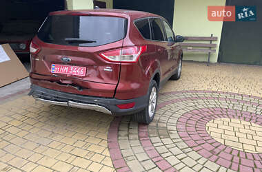 Внедорожник / Кроссовер Ford Escape 2014 в 
