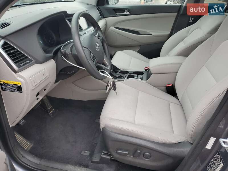 Внедорожник / Кроссовер Ford Escape 2018 в Хмельницком