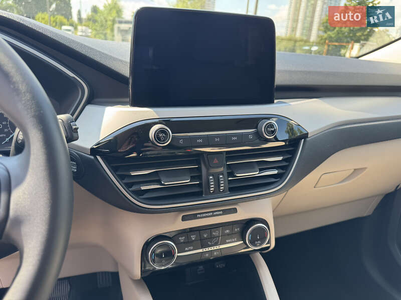 Позашляховик / Кросовер Ford Escape 2022 в Києві фото 16 Позашляховик / Кросовер Ford Escape 2022 в Києві