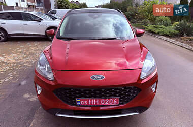 Внедорожник / Кроссовер Ford Escape 2020 в 