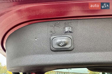 Внедорожник / Кроссовер Ford Escape 2014 в 