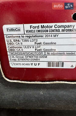 Внедорожник / Кроссовер Ford Escape 2014 в 