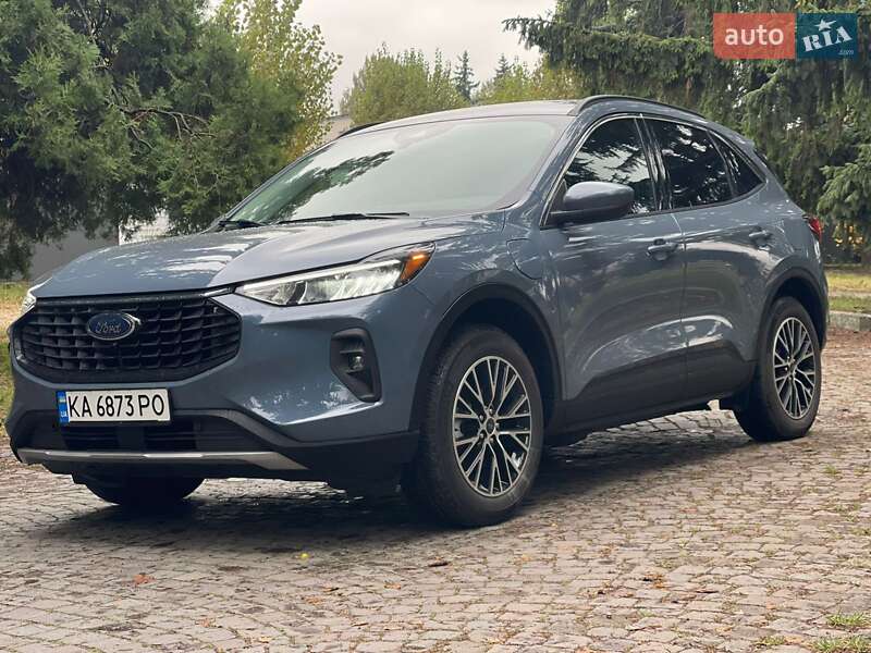 Внедорожник / Кроссовер Ford Escape 2023 в Киеве