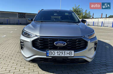 Внедорожник / Кроссовер Ford Escape 2023 в 