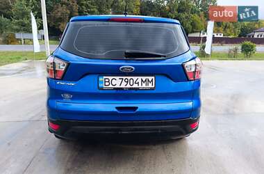 Внедорожник / Кроссовер Ford Escape 2016 в 