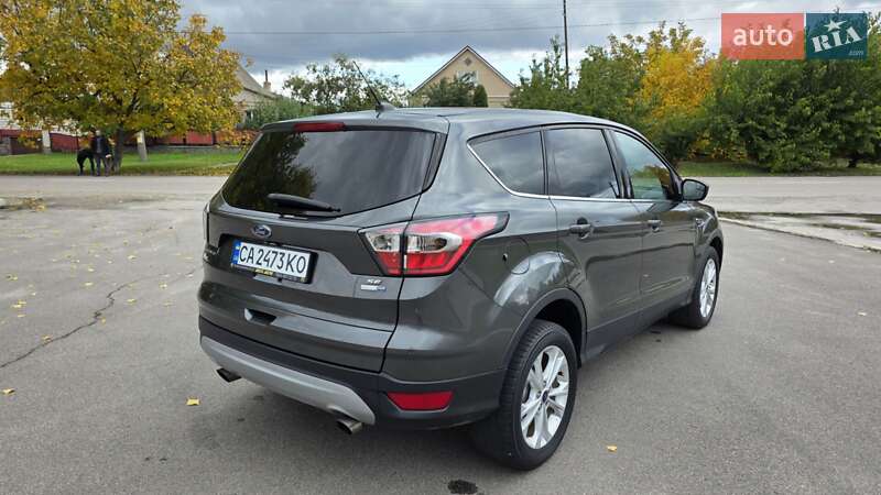 Позашляховик / Кросовер Ford Escape 2016 в Умані фото 9 Позашляховик / Кросовер Ford Escape 2016 в Умані