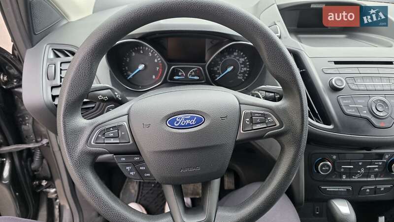Позашляховик / Кросовер Ford Escape 2016 в Умані фото 18 Позашляховик / Кросовер Ford Escape 2016 в Умані