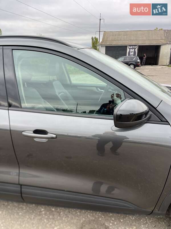 Внедорожник / Кроссовер Ford Escape 2020 в Шаргороде фото 13 Внедорожник / Кроссовер Ford Escape 2020 в Шаргороде