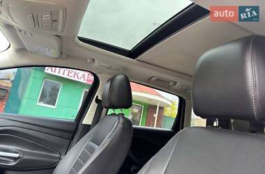 Внедорожник / Кроссовер Ford Escape 2014 в 
