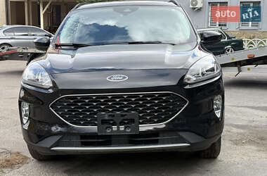 Внедорожник / Кроссовер Ford Escape 2022 в 
