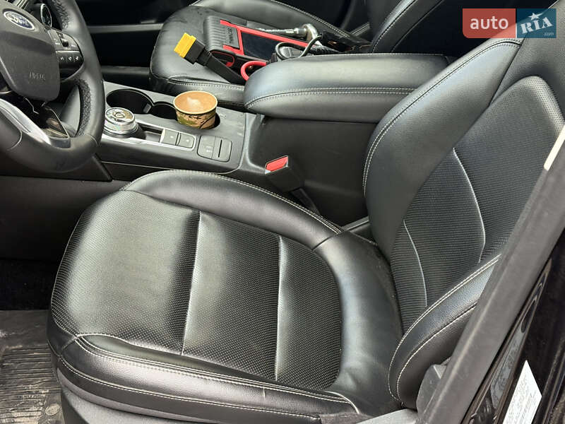 Позашляховик / Кросовер Ford Escape 2022 в Львові