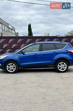 Позашляховик / Кросовер Ford Escape 2017 в 