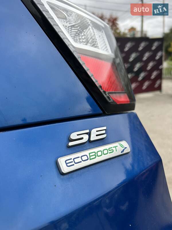 Внедорожник / Кроссовер Ford Escape 2017 в Сумах