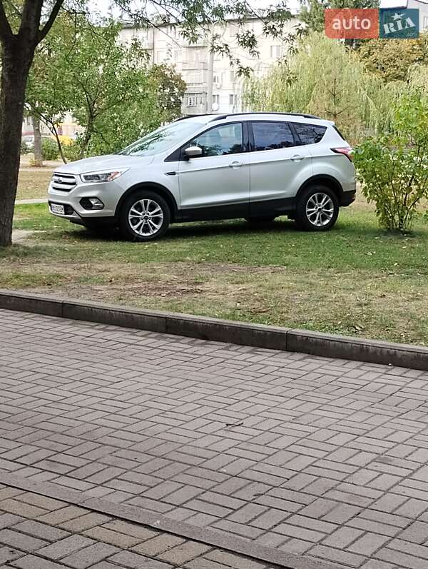 Позашляховик / Кросовер Ford Escape 2018 в Сумах фото 11 Позашляховик / Кросовер Ford Escape 2018 в Сумах
