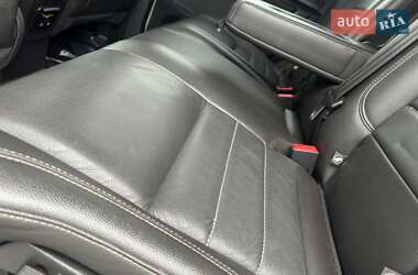 Позашляховик / Кросовер Ford Escape 2013 в 