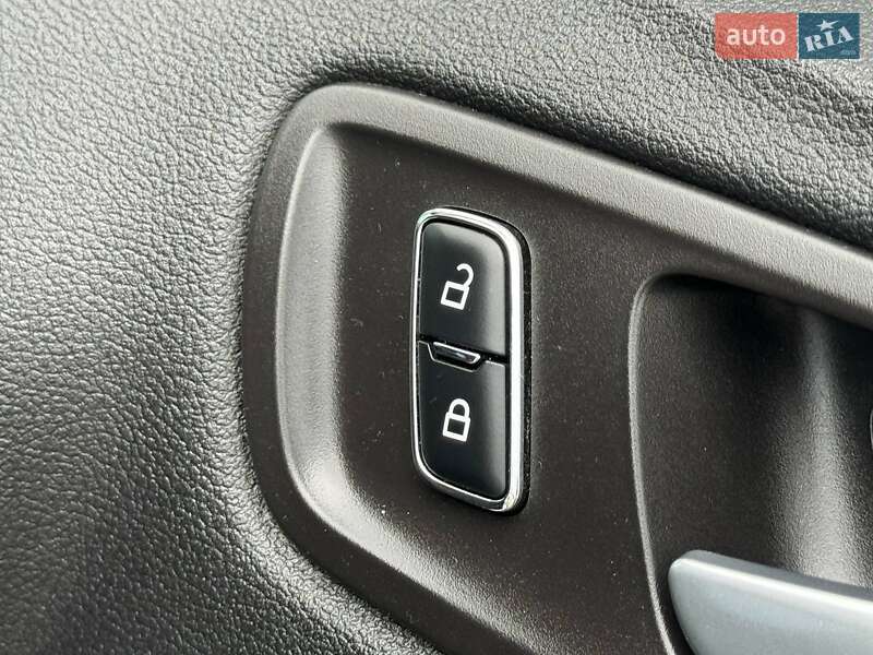 Внедорожник / Кроссовер Ford Escape 2013 в Ахтырке