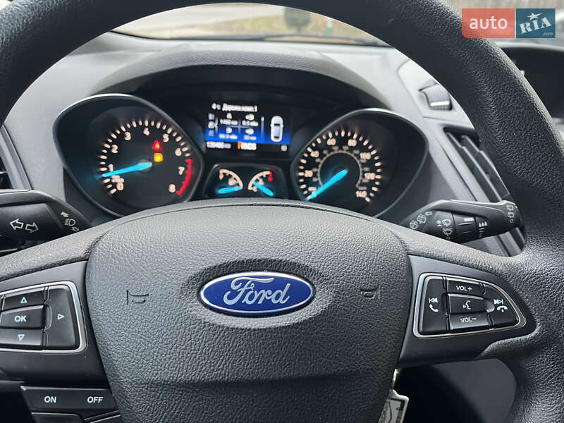 Внедорожник / Кроссовер Ford Escape 2017 в Трускавце