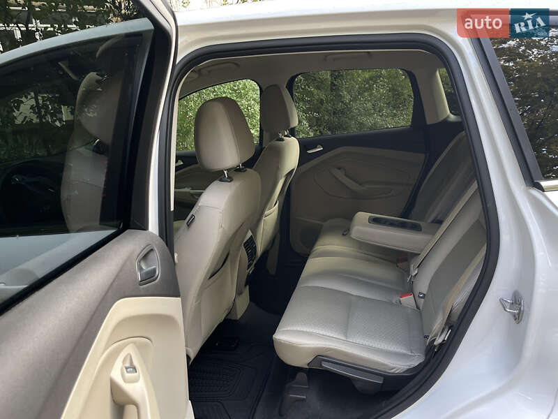 Внедорожник / Кроссовер Ford Escape 2016 в Черновцах фото 26 Внедорожник / Кроссовер Ford Escape 2016 в Черновцах