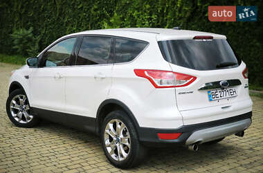Позашляховик / Кросовер Ford Escape 2012 в 