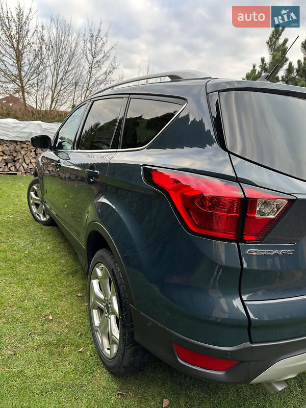 Внедорожник / Кроссовер Ford Escape 2019 в Чернигове фото 5 Внедорожник / Кроссовер Ford Escape 2019 в Чернигове