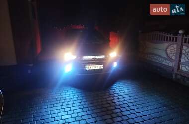 Внедорожник / Кроссовер Ford Escape 2018 в 