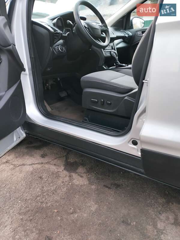 Внедорожник / Кроссовер Ford Escape 2018 в Белой Церкви