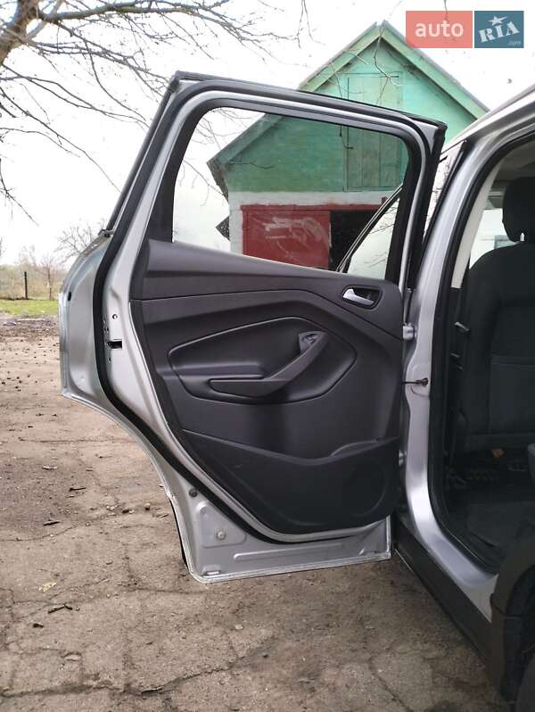 Внедорожник / Кроссовер Ford Escape 2018 в Белой Церкви