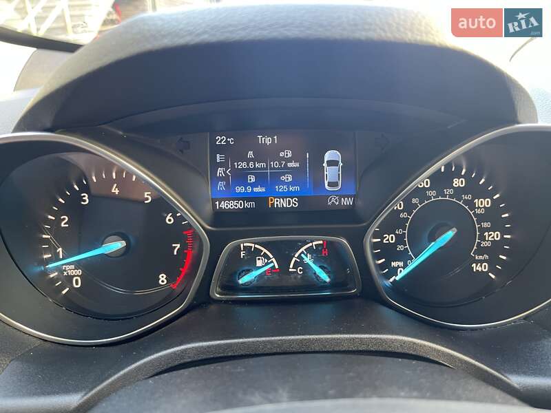 Внедорожник / Кроссовер Ford Escape 2018 в Стрые