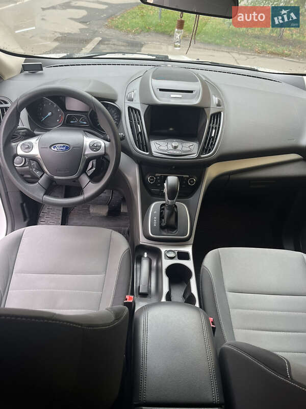 Позашляховик / Кросовер Ford Escape 2012 в Миргороді фото 12 Позашляховик / Кросовер Ford Escape 2012 в Миргороді