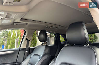 Внедорожник / Кроссовер Ford Escape 2020 в 