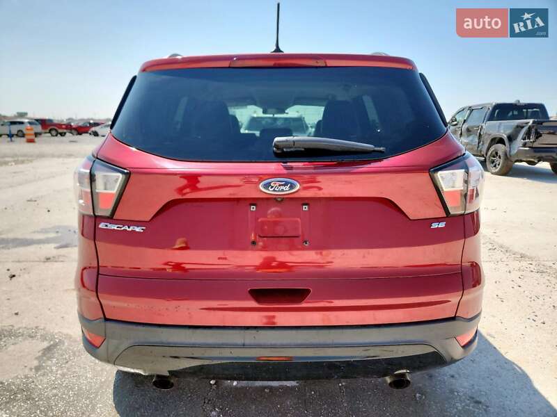 Внедорожник / Кроссовер Ford Escape 2017 в Львове