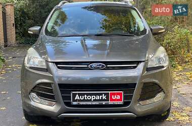 Внедорожник / Кроссовер Ford Escape 2013 в 