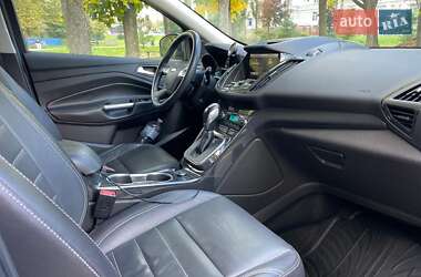 Внедорожник / Кроссовер Ford Escape 2013 в 