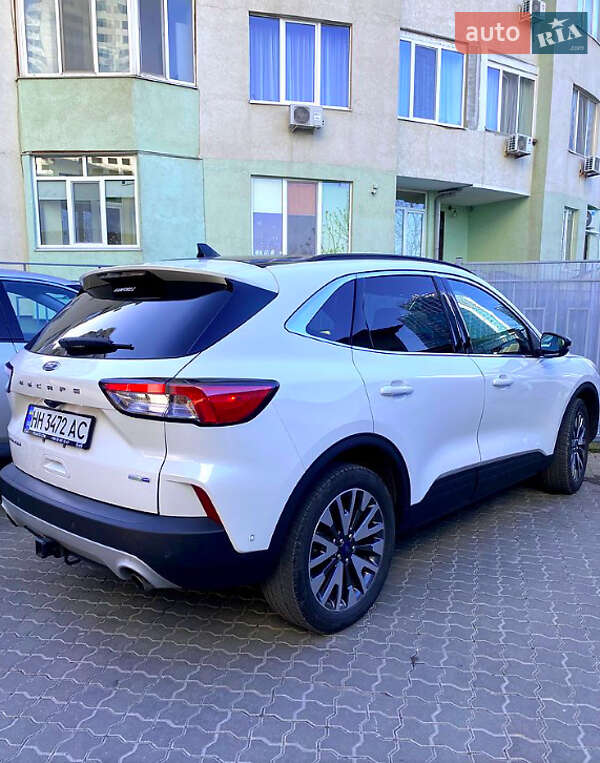 Внедорожник / Кроссовер Ford Escape 2019 в Киеве