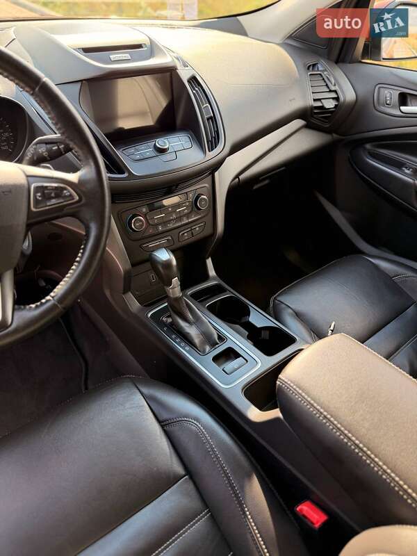 Внедорожник / Кроссовер Ford Escape 2016 в Одессе фото 6 Внедорожник / Кроссовер Ford Escape 2016 в Одессе