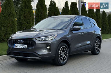 Внедорожник / Кроссовер Ford Escape 2023 в Киеве