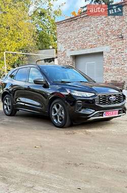 Внедорожник / Кроссовер Ford Escape 2023 в 