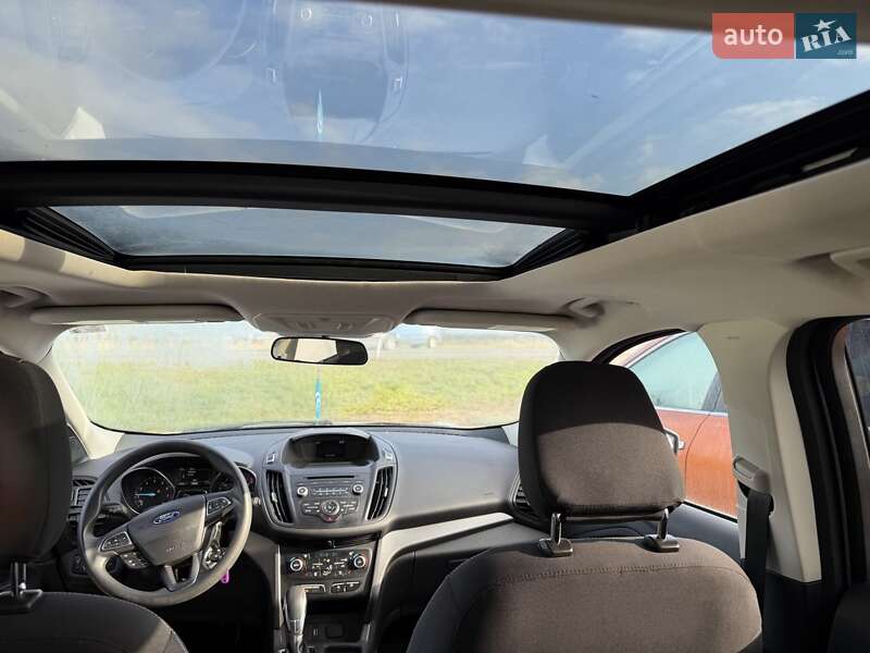Внедорожник / Кроссовер Ford Escape 2018 в Львове фото 8 Внедорожник / Кроссовер Ford Escape 2018 в Львове