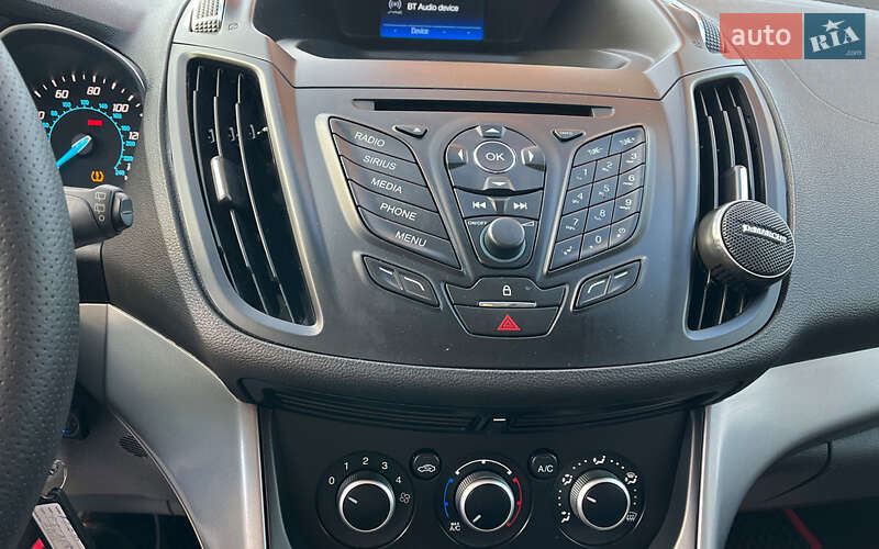 Внедорожник / Кроссовер Ford Escape 2016 в Коломые