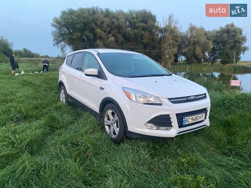 Внедорожник / Кроссовер Ford Escape 2014 в Радехове