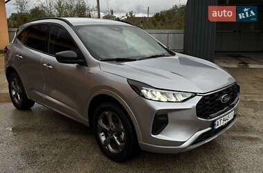 Позашляховик / Кросовер Ford Escape 2023 в  фото 9 Позашляховик / Кросовер Ford Escape 2023 в