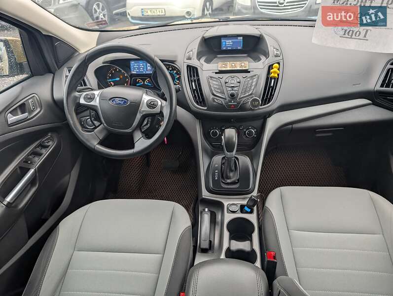 Внедорожник / Кроссовер Ford Escape 2014 в Ровно