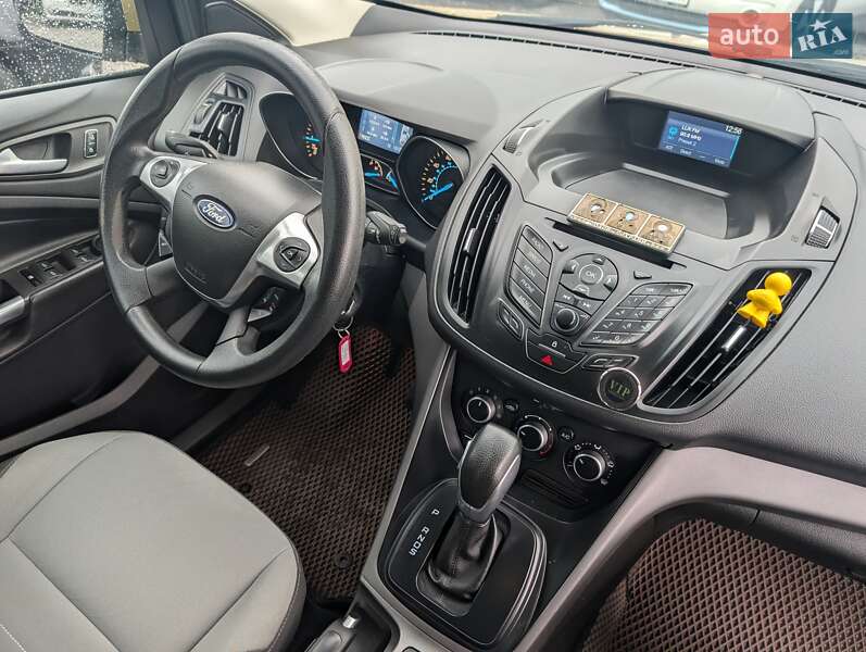 Внедорожник / Кроссовер Ford Escape 2014 в Ровно