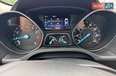 Позашляховик / Кросовер Ford Escape 2019 в 