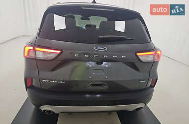 Позашляховик / Кросовер Ford Escape 2020 в 