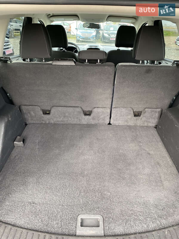 Позашляховик / Кросовер Ford Escape 2015 в Львові фото 12 Позашляховик / Кросовер Ford Escape 2015 в Львові