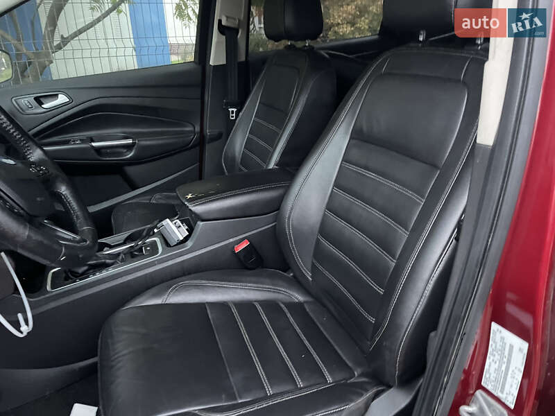 Позашляховик / Кросовер Ford Escape 2016 в Львові