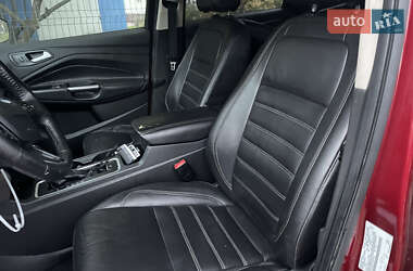 Позашляховик / Кросовер Ford Escape 2016 в  фото 14 Позашляховик / Кросовер Ford Escape 2016 в