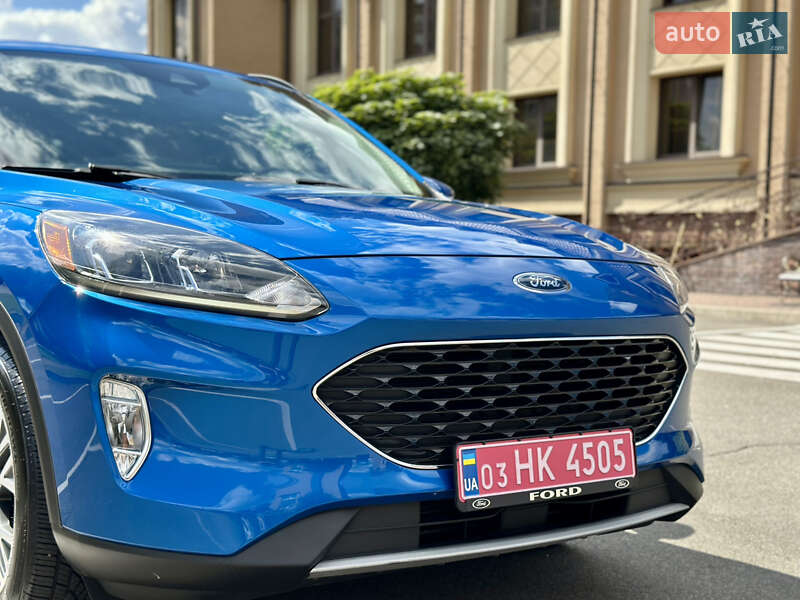 Позашляховик / Кросовер Ford Escape 2020 в Києві